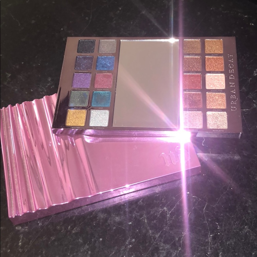 SOLD Urban Decay Pallet
